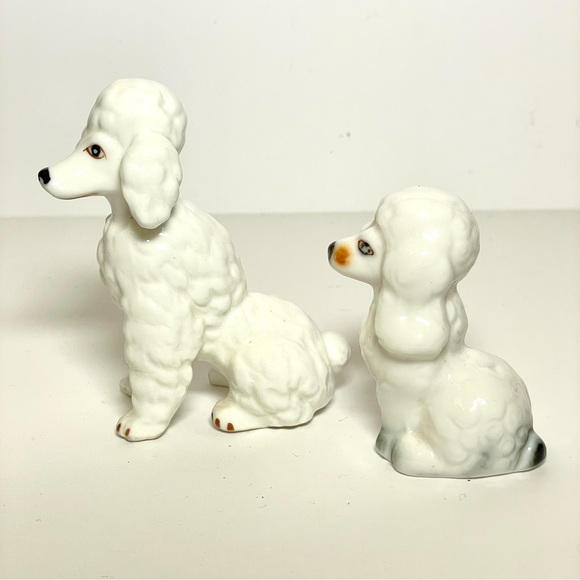 Lot of 2 Vintage French White Poodles Figurines - Picture 2 of 4